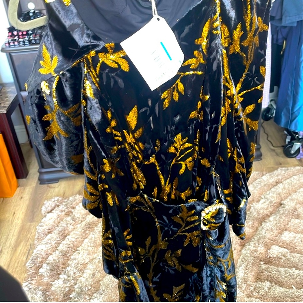DODO BAR Elegant Black and Gold Floral Dress large